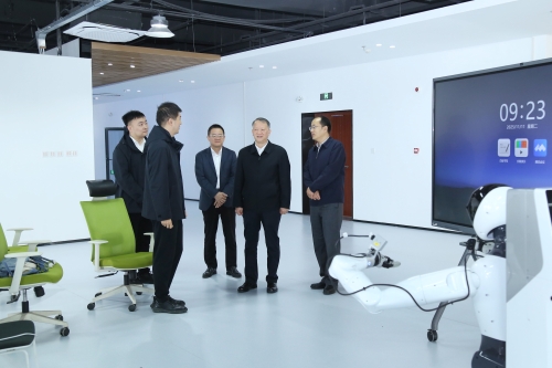 陳利眾赴基層宣講黨的二十屆四中全會精神并調研市政協科技界別